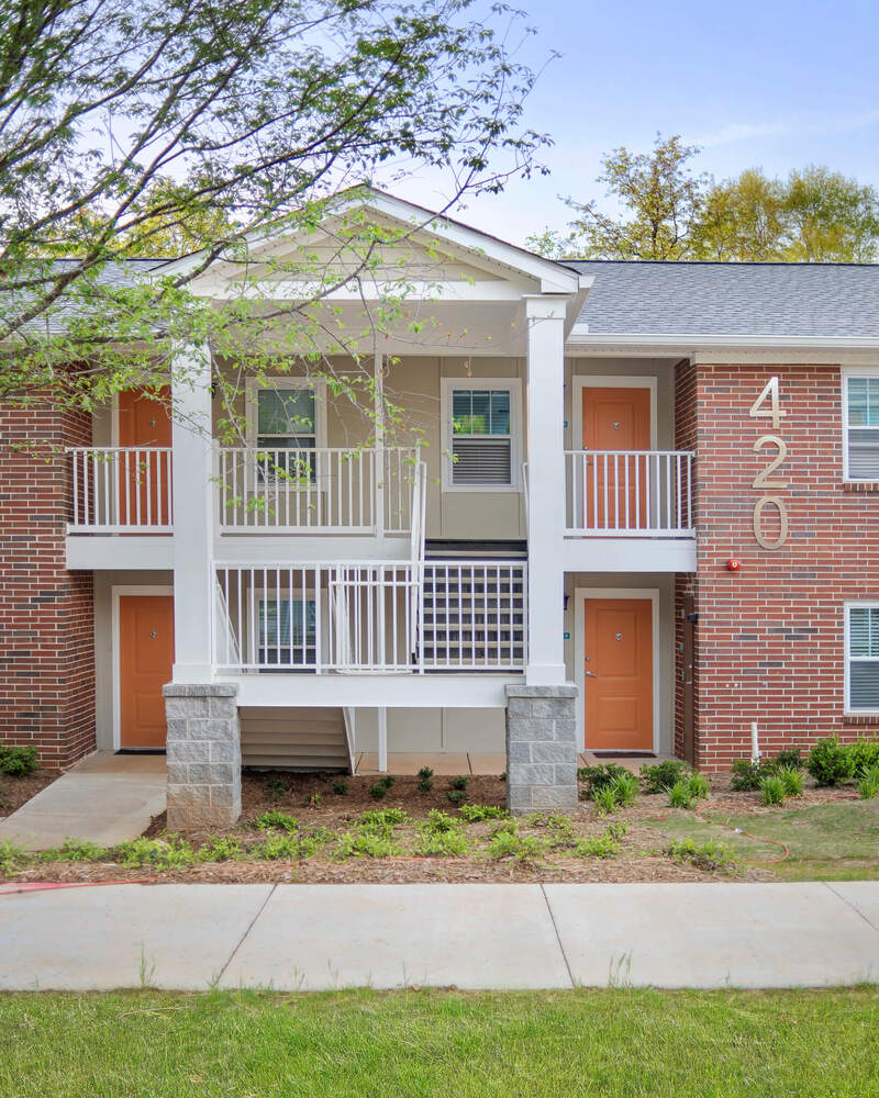 Swanton Heights Close up of Building 420